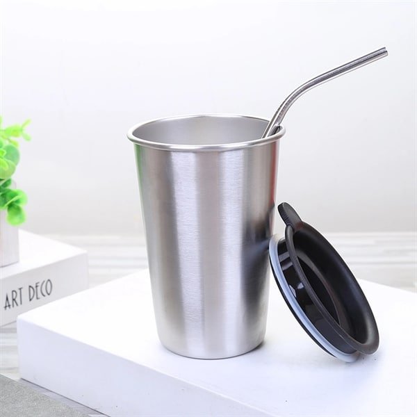 Pint Cup With Straw