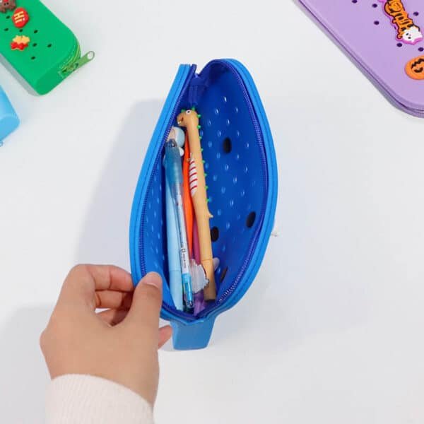 Silicone Pencil Case With Rhombus Pattern