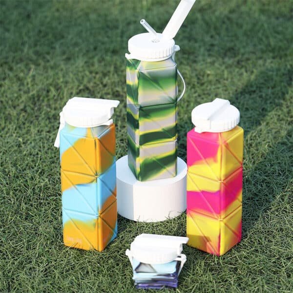 Square Silicone Folding Water Bottle 21OZ