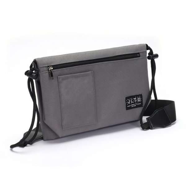 Waterproof Thickened Nylon Passport Bag With Customized Logo - Image 2