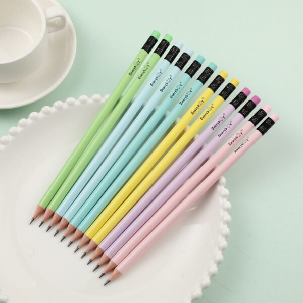 Wooden Engraved Pencil - 图片 2