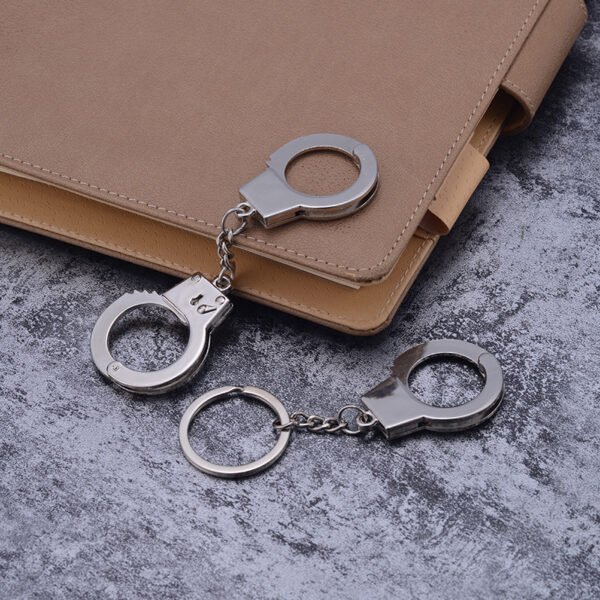 Creative Double-Lock Handcuff Zinc Alloy Keychain - Image 2