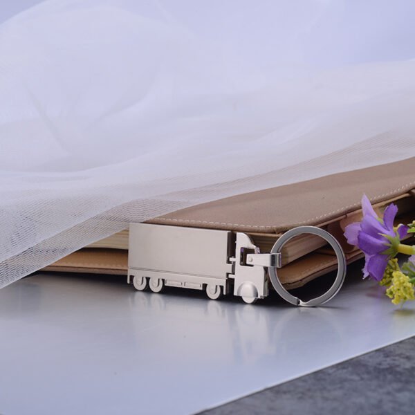 Zinc Alloy Truck Keychain Charm - 图片 2
