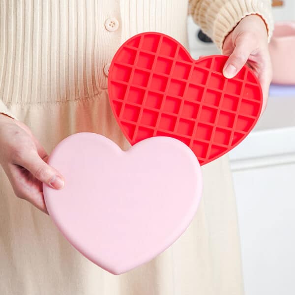 Heart-Shaped High-Temperature Resistant Silicone Trivet - 图片 2