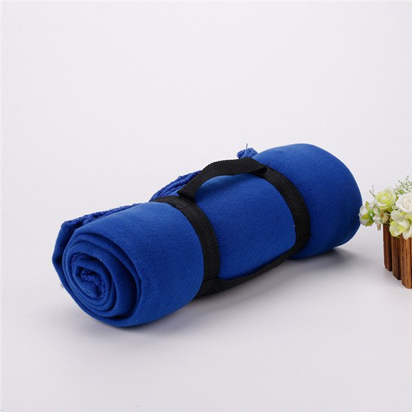 Roll Up Fleece Blanket With Handle - 图片 2