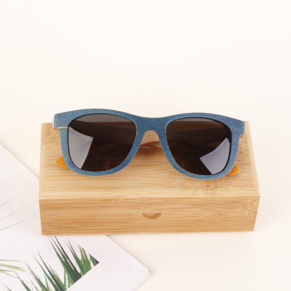 Bamboo WooSunglassesith Case - 图片 2