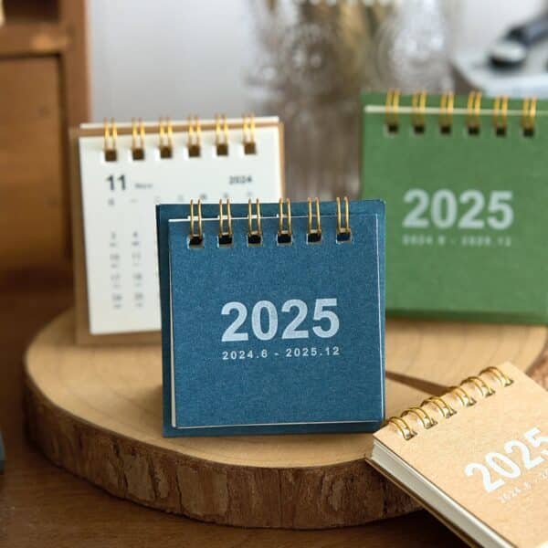 Mini Desktop Calendar - Image 3