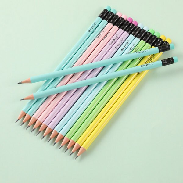 Wooden Engraved Pencil - 图片 3