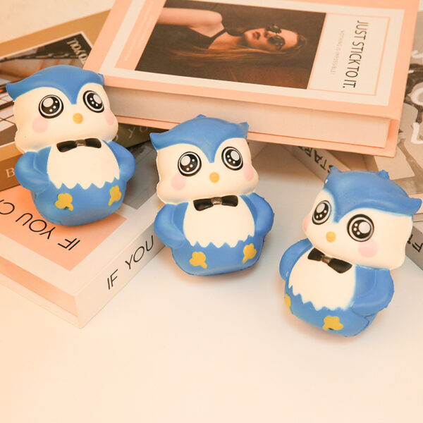 Slow Rebound Big-Eyed Penguin Stress Ball - 图片 3