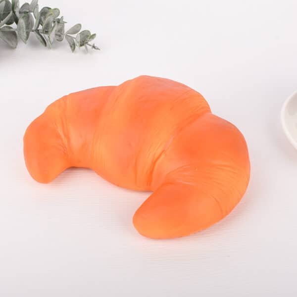 Squishy Croissant Bread Roll Stress Ball - 图片 3
