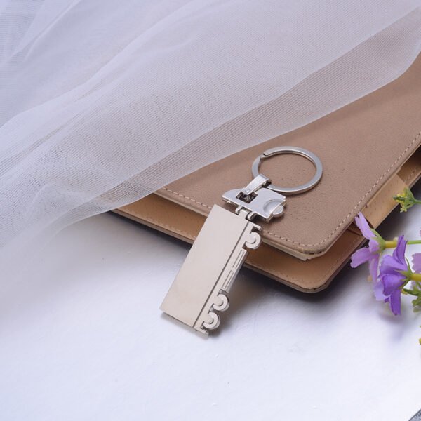 Zinc Alloy Truck Keychain Charm - 图片 3