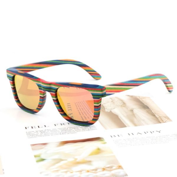 Multiple Color Wood Recycled Skateboard Sunglasses - 图片 3