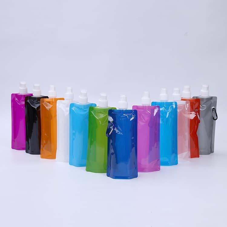 Flex Foldable 16 oz PE Jersey Shaped Water Bottle w/Carabiner - 图片 4