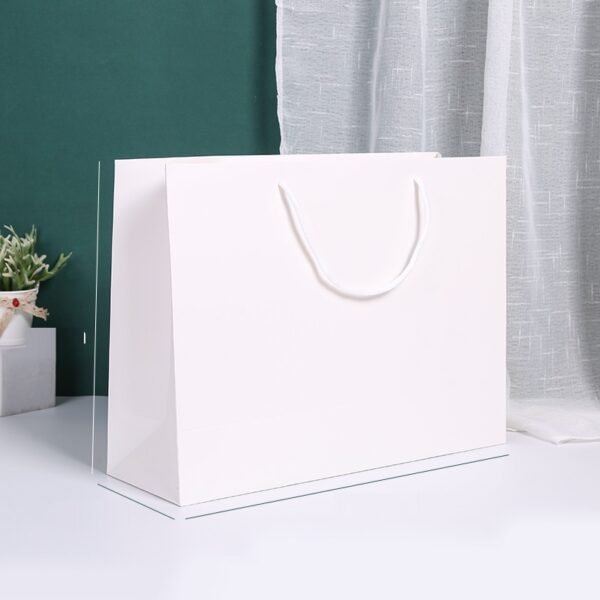 Customized White Card Gift Paper Bags - 图片 4
