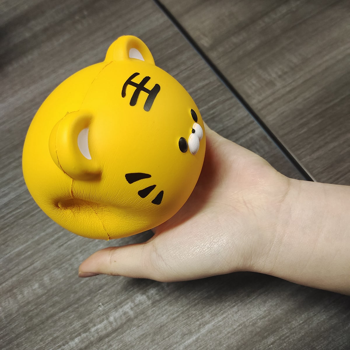 Slow Rebound Tiger Head Stress Ball - 图片 4