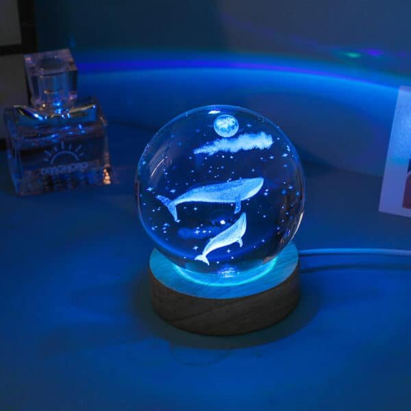 3D Engraved Whale Crystal Ball Night Light - 图片 4