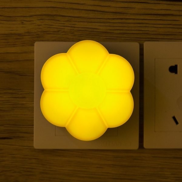 Creative Flower Light Control Night Light - Image 4