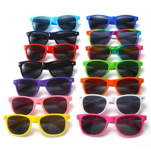 FDA Approved Plastic Classic Frame Sunglasses - 图片 4