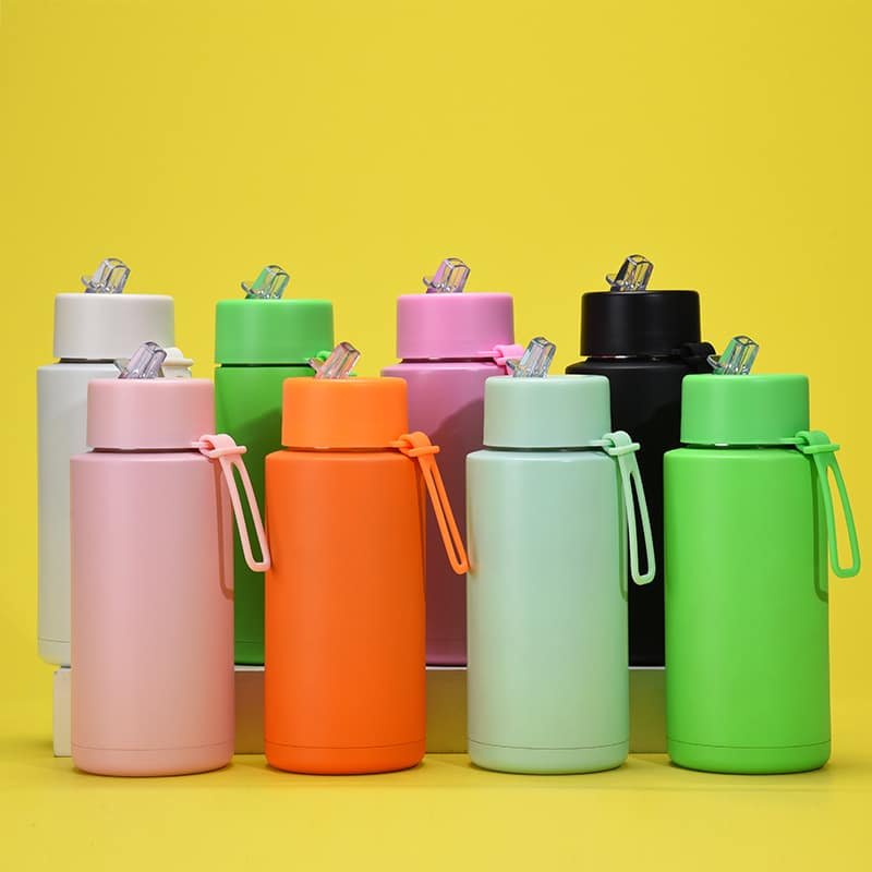 Large Capacity Portable Insulation Cup Sports Coffee Mug 304 Stainless Steel Straw Bottle - 图片 5