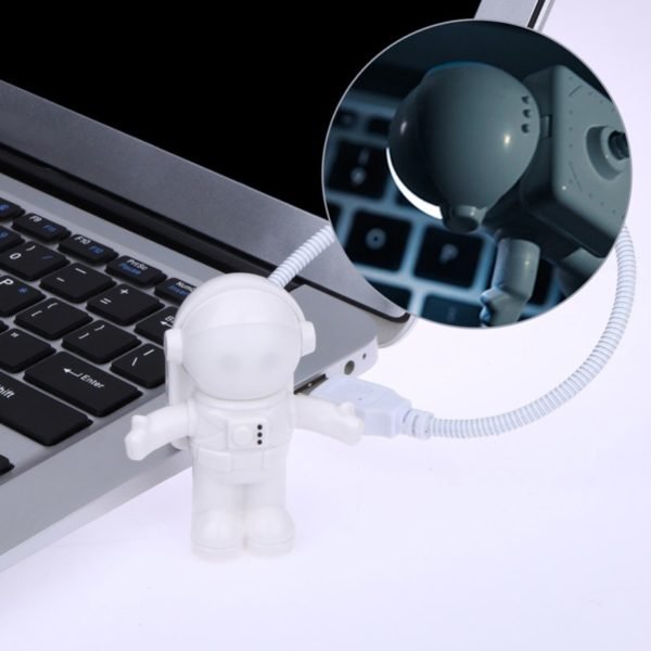 Creative Astronaut USB Night Light - Image 5