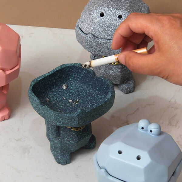 Resin Cool Crocodile Ashtray - Image 5
