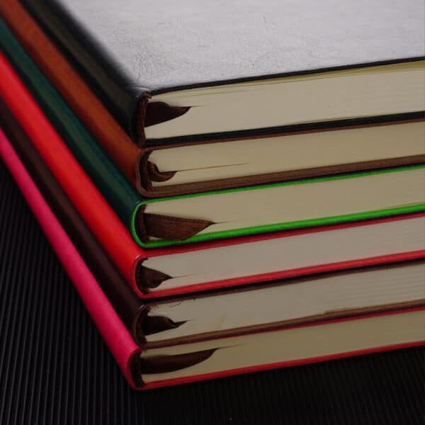 A5 Soft Cover Notebook with Pen Slot - 图片 6