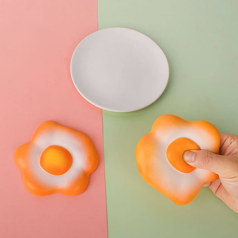 Delicious Poached Egg Stress Ball - 图片 6